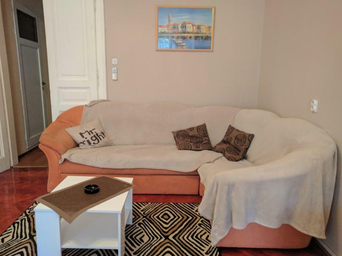 קריקווניצה Apartman Prvi Red Do Mora מראה חיצוני תמונה